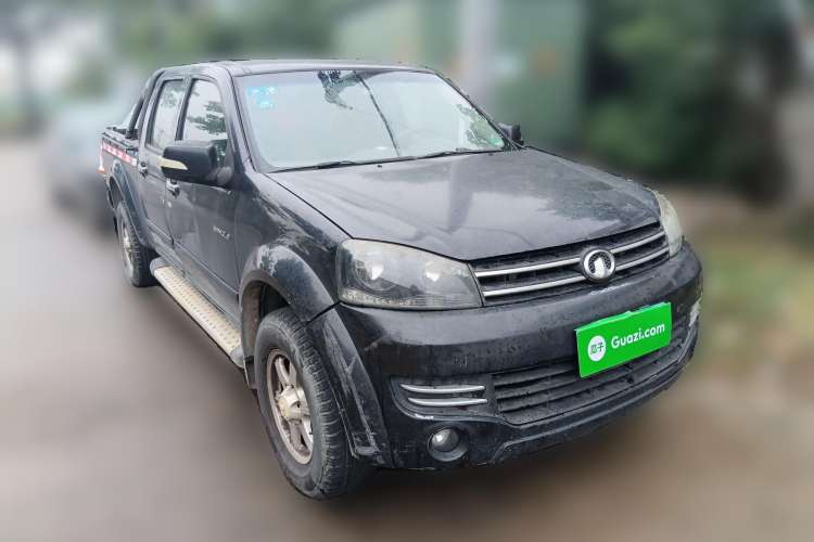 Used Great Wall Wingle 5 2013 2.0T European Version Two-Wheel Drive Elite Edition 6MT Big Double Cab GW4D20B Front Right 45 Deg