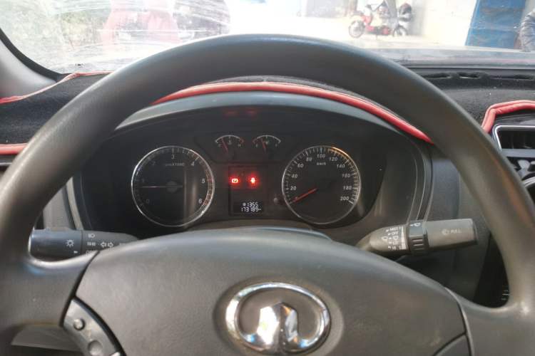 Used Great Wall Wingle 5 2013 2.0T European Version Two-Wheel Drive Elite Edition 6MT Big Double Cab GW4D20B Instrument Cluster