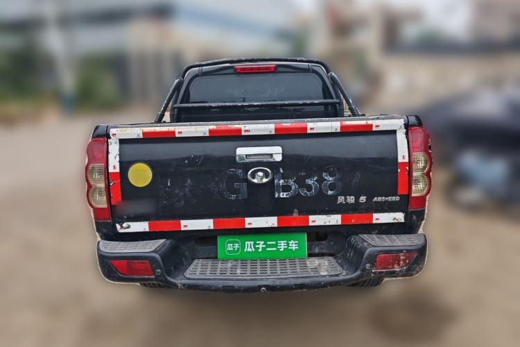 Used Great Wall Wingle 5 2013 2.0T European Version Two-Wheel Drive Navigation Edition 6MT Big Double-Cab GW4D20B Rear