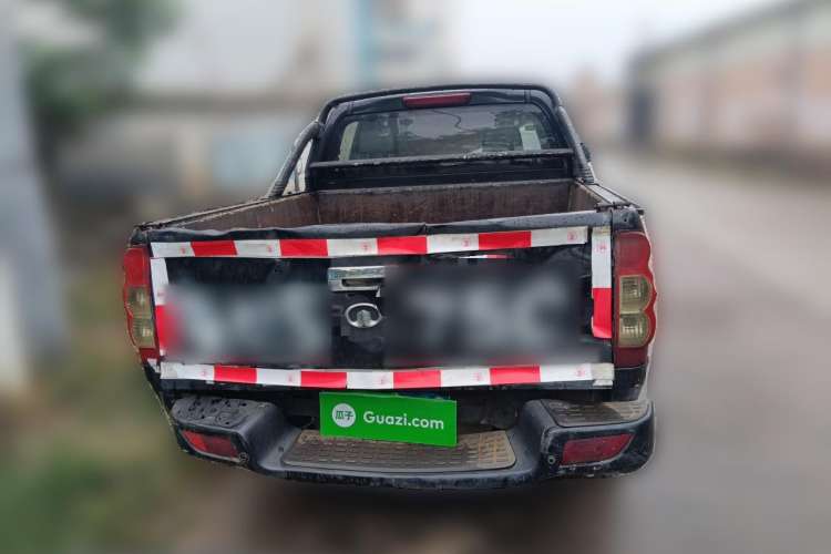 Used Great Wall Wingle 5 2013 2.0T European Version Two-Wheel Drive Elite Edition 6MT Big Double Cab GW4D20B Rear
