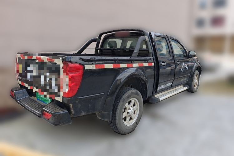Used Great Wall Wingle 5 2013 2.0T European Version Two-Wheel Drive Navigation Edition 6MT Big Double-Cab GW4D20B Rear Right 45 Deg