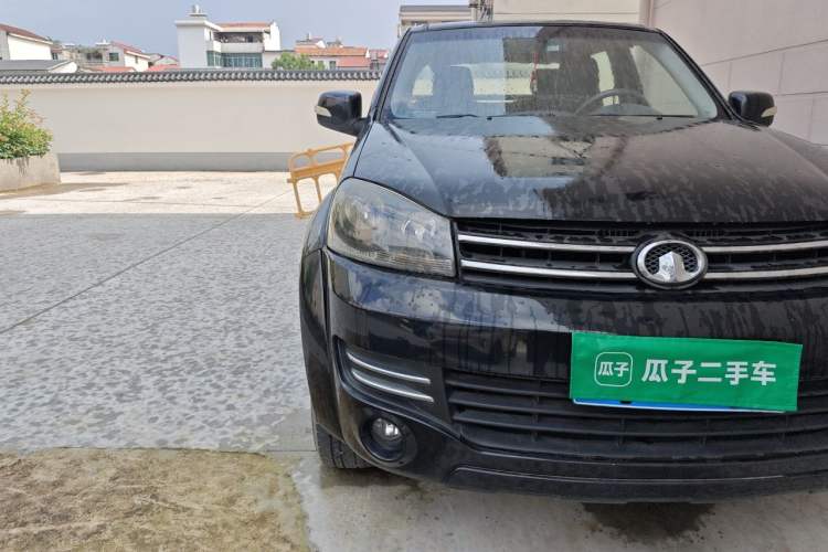 Used Great Wall Wingle 5 2013 2.0T European Version Two-Wheel Drive Navigation Edition 6MT Big Double-Cab GW4D20B Right Front Headlight