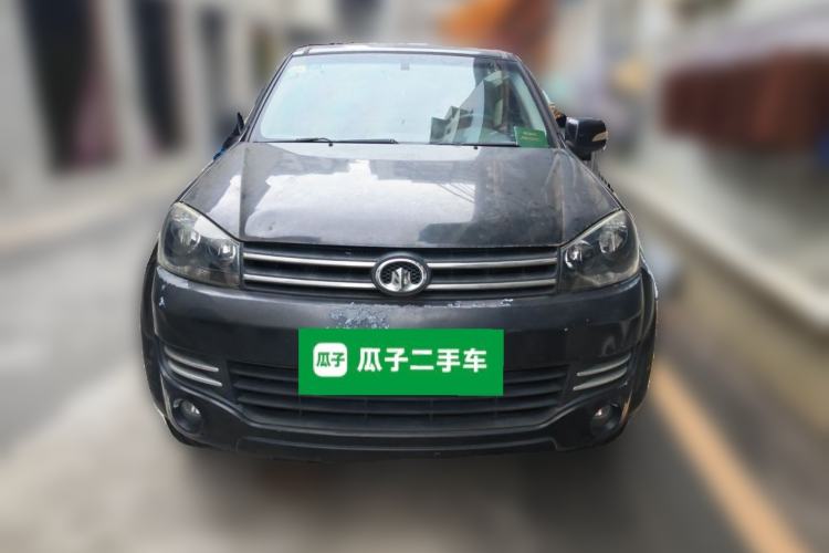 Used Great Wall Wingle 5 2013 2.0T European Version Two-Wheel Drive Elite Edition 6MT Big Double Cab GW4D20B Exterior 1