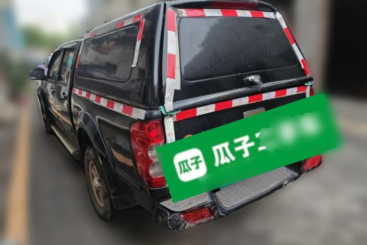 Used Great Wall Wingle 5 2013 2.0T European Version Two-Wheel Drive Elite Edition 6MT Big Double Cab GW4D20B Exterior 3