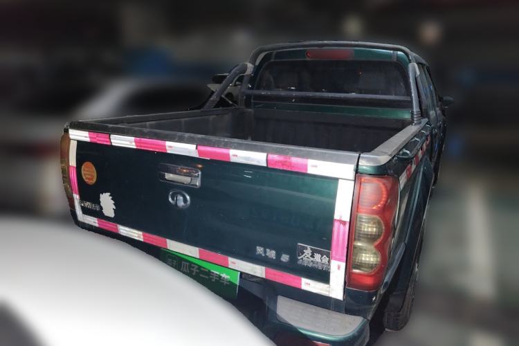 Used Great Wall Wingle 5 2013 2.8T European Version Two-Wheel Drive Elite Version Big Double-Cab GW2.8TC Rear