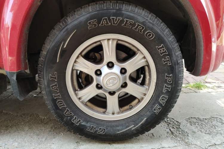 Used Great Wall Wingle 5 2013 2.0T European Version Two-Wheel Drive Elite Edition 6MT Compact Double-Cab GW4D20B Right Front Wheel Hub