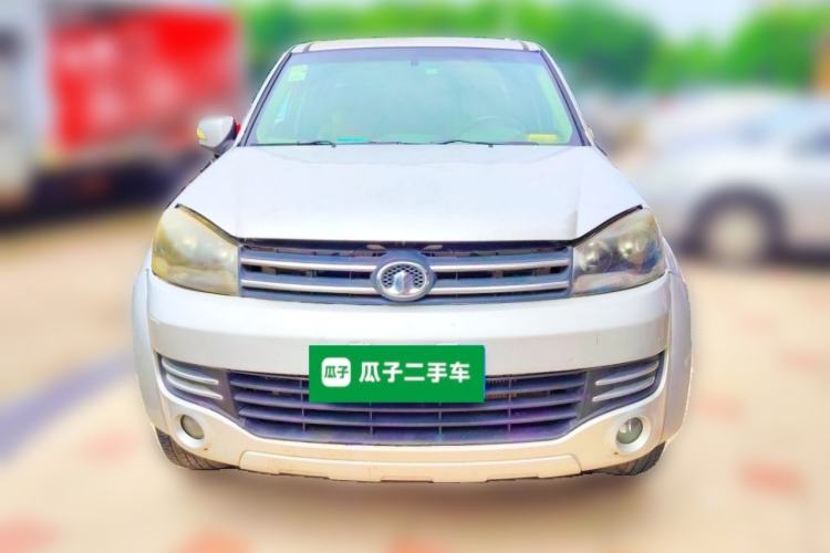 Used Great Wall Wingle 5 2013 2.0T European Version Two-Wheel Drive Navigation Edition 6MT Small Double-Cab GW4D20B Front
