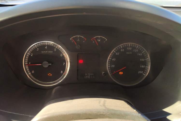Used Great Wall Wingle 5 2013 2.4L European Version Two-Wheel Drive Elite Edition Big Double Cab – 4G69S4N Instrument Cluster