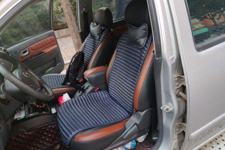 Used Great Wall Wingle 5 2013 2.8T European Version Two-Wheel Drive Elite Version Big Double-Cab GW2.8TC Left Front Seat