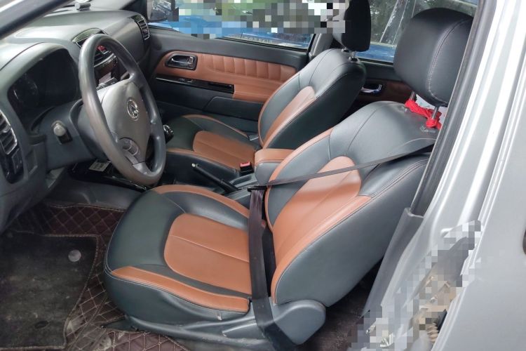 Used Great Wall Wingle 5 2013 2.8T European Version Two-Wheel Drive Elite Version Big Double-Cab GW2.8TC Left Front Seat