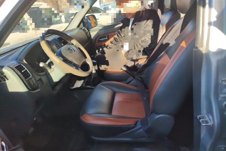 Used Great Wall Wingle 5 2013 2.4L European Version Two-Wheel Drive Elite Edition Big Double Cab – 4G69S4N Left Front Seat