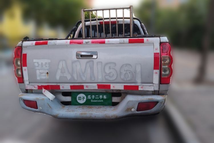 Used Great Wall Wingle 5 2013 2.8T European Version Two-Wheel Drive Elite Version Big Double-Cab GW2.8TC Rear