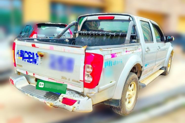 Used Great Wall Wingle 5 2013 2.0T European Version Two-Wheel Drive Navigation Edition 6MT Small Double-Cab GW4D20B Rear Right 45 Deg