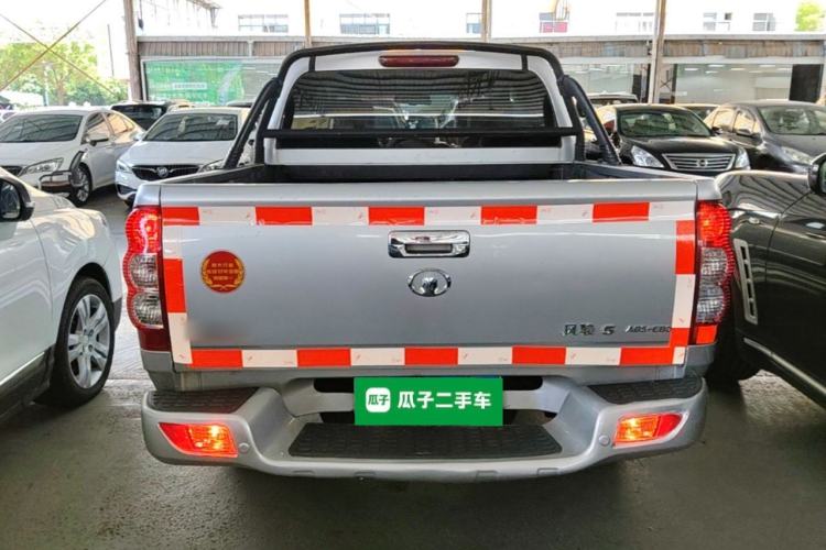 Used Great Wall Wingle 5 2013 2.0T European Version Two-Wheel Drive Elite Edition 6MT Compact Double-Cab GW4D20B Rear