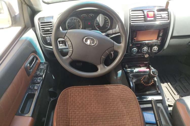 Used Great Wall Wingle 5 2013 2.0T European Version Two-Wheel Drive Elite Edition 6MT Big Double Cab GW4D20B Steering Wheel
