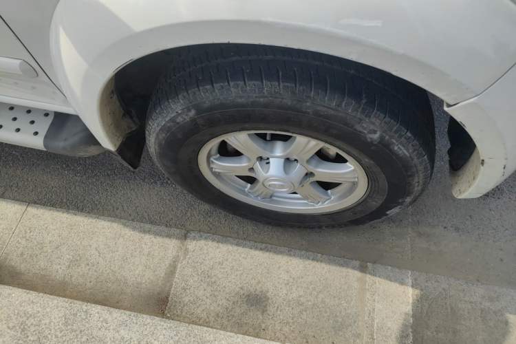 Used Great Wall Wingle 5 2013 2.8T European Version Two-Wheel Drive Elite Version Big Double-Cab GW2.8TC Exterior 1