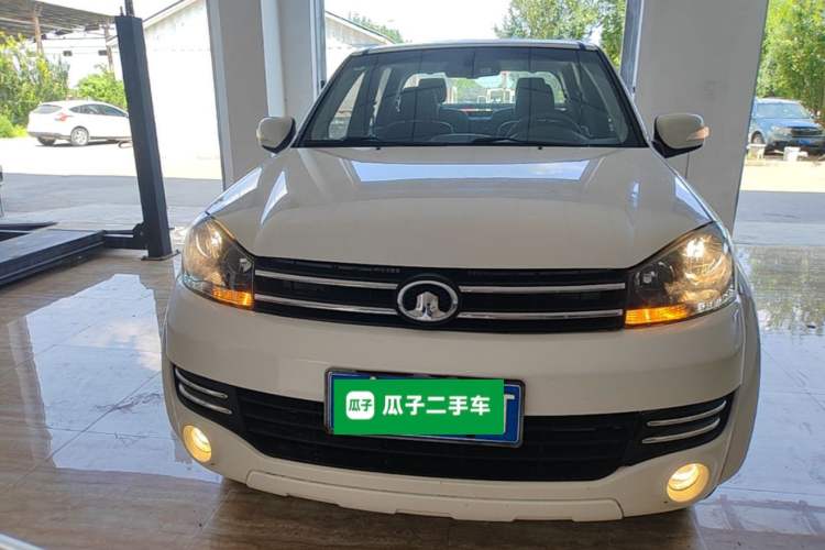 Used Great Wall Wingle 5 2013 2.0T European Version Two-Wheel Drive Elite Edition 6MT Big Double Cab GW4D20B Front