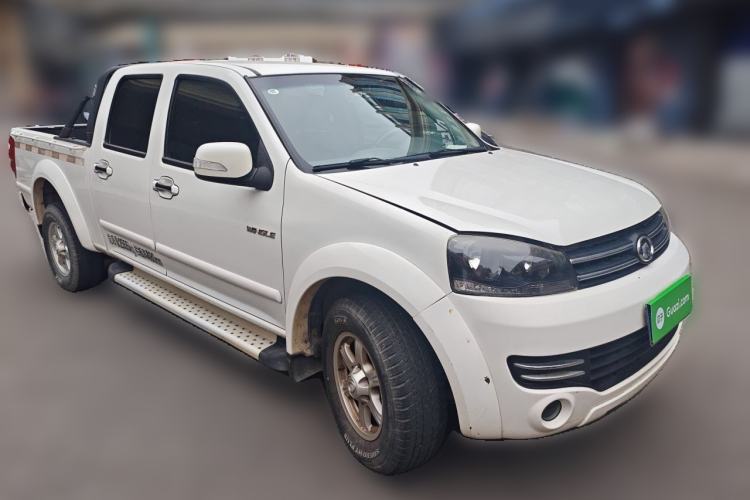 Used Great Wall Wingle 5 2013 2.0T European Version Two-Wheel Drive Elite Edition 6MT Big Double Cab GW4D20B Front Right 45 Deg