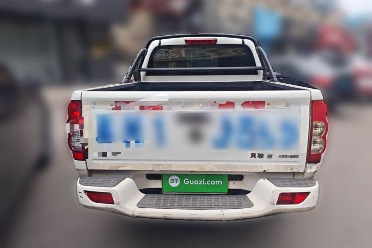 Used Great Wall Wingle 5 2013 2.0T European Version Two-Wheel Drive Elite Edition 6MT Big Double Cab GW4D20B Rear