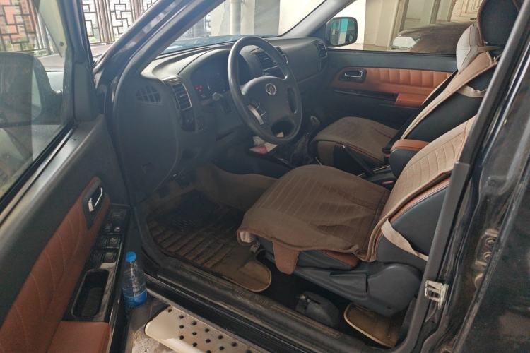 Used Great Wall Wingle 5 2014 2.8T Entry-Level Big Double-Cab GW2.8TC Driver Seat