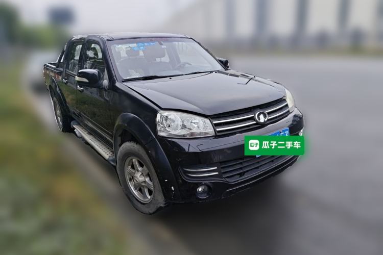 Used Great Wall Wingle 5 2014 2.8T Entry-Level Big Double-Cab GW2.8TC Front Right 45 Deg