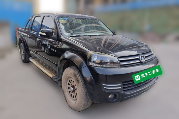 Used Great Wall Wingle 5 2014 2.4L European Version Two-Wheel Drive Entry-Level Big Double-Cab 4G69S4N Front Right 45 Deg