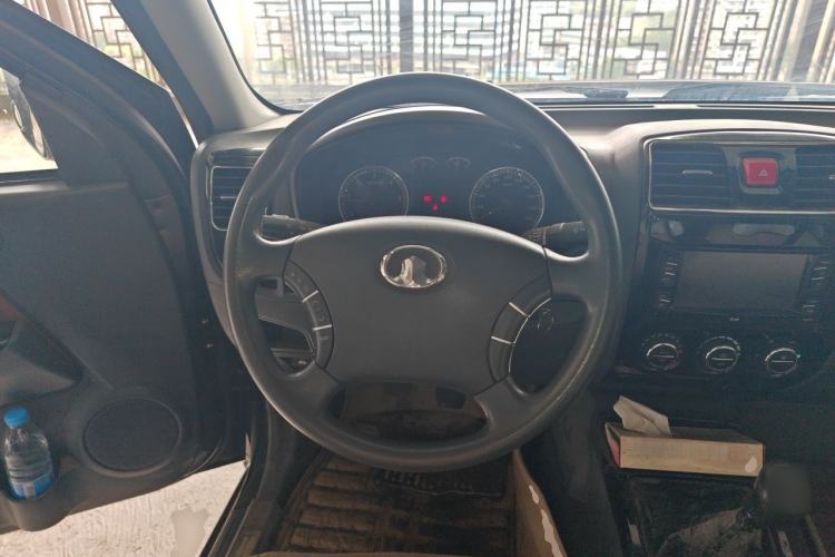 Used Great Wall Wingle 5 2014 2.8T Entry-Level Big Double-Cab GW2.8TC Steering Wheel