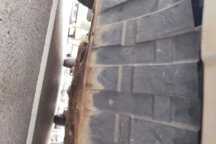 Used Great Wall Wingle 5 2014 2.8T Entry-Level Big Double-Cab GW2.8TC Chassis Front