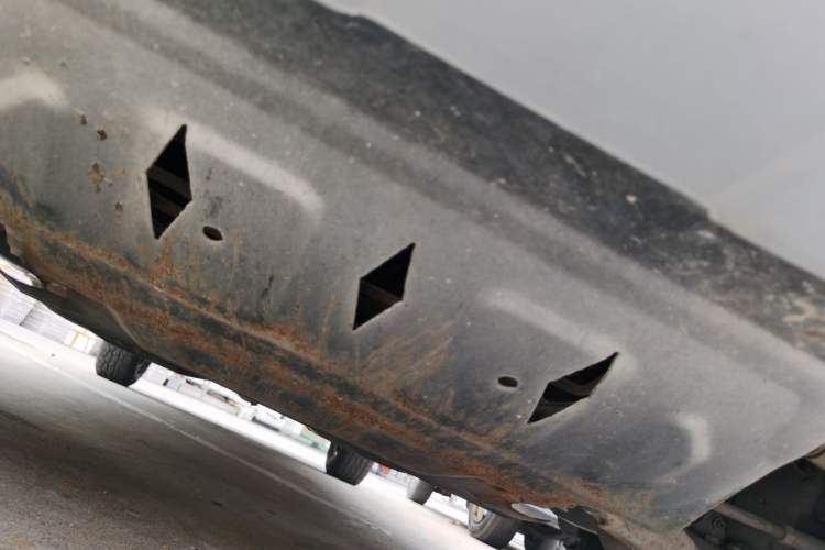 Used Great Wall Wingle 5 2014 2.8T Entry-Level Big Double-Cab GW2.8TC Chassis Front