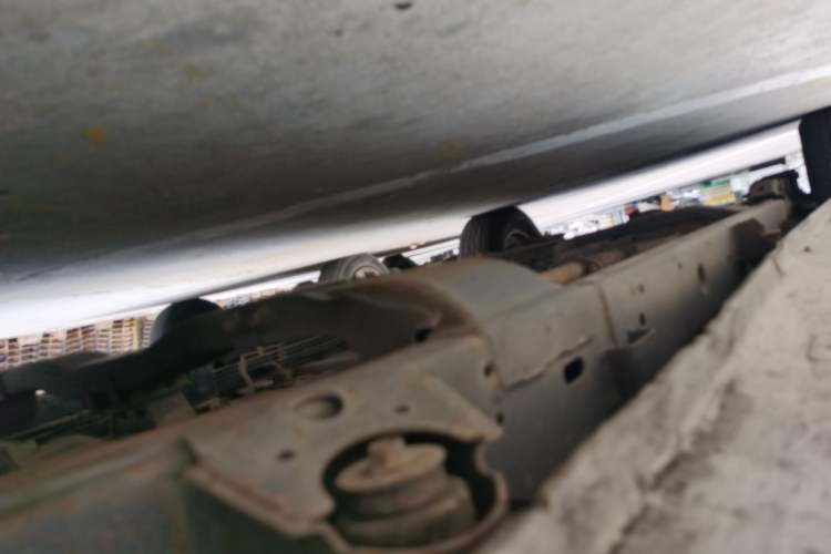 Used Great Wall Wingle 5 2014 2.8T Entry-Level Big Double-Cab GW2.8TC Chassis Front Right