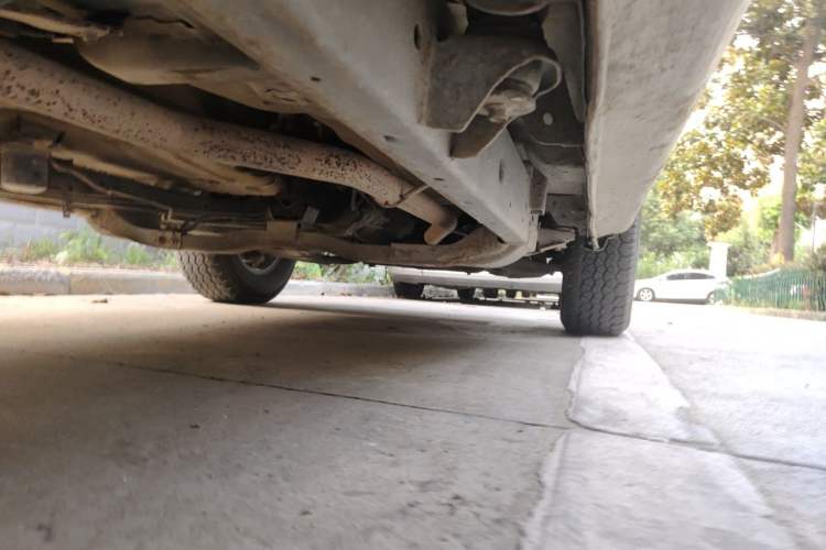 Used Great Wall Wingle 5 2014 2.8T Entry-Level Big Double-Cab GW2.8TC Chassis Rear Right