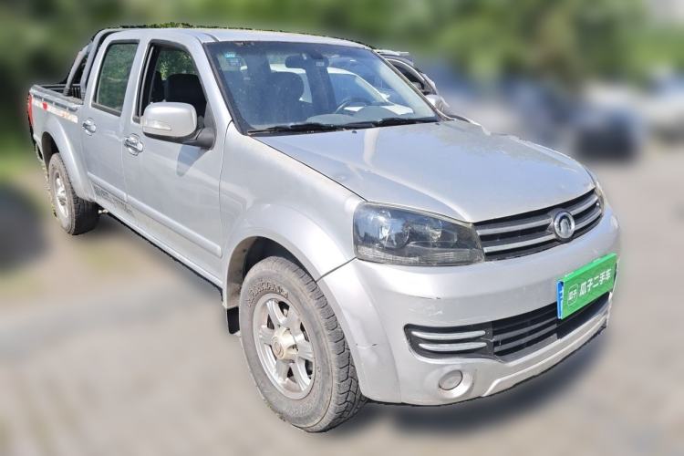 Used Great Wall Wingle 5 2014 2.4L European Version Two-Wheel Drive Entry-Level Big Double-Cab 4G69S4N Front Right 45 Deg