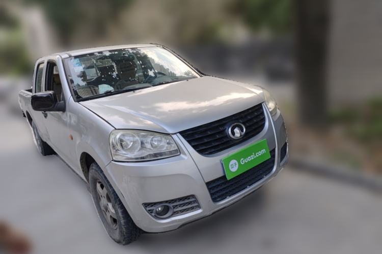 Used Great Wall Wingle 5 2014 2.8T Entry-Level Big Double-Cab GW2.8TC Front Right 45 Deg