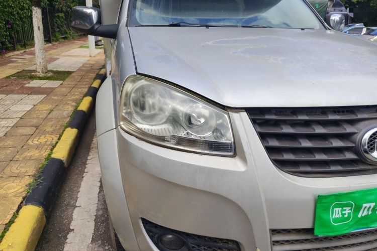 Used Great Wall Wingle 5  Right Front Headlight