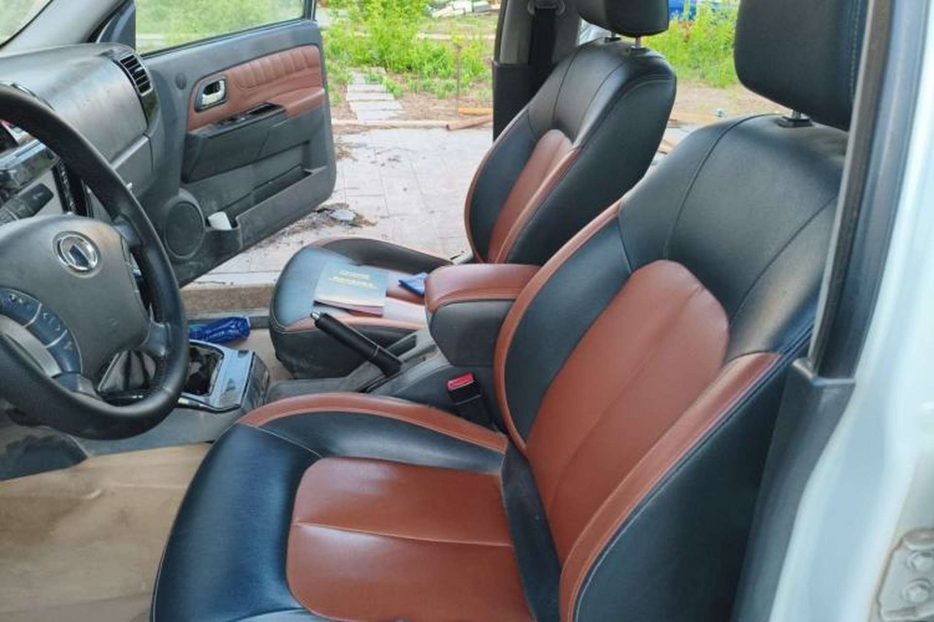 Used Great Wall Wingle 5 2014 2.4L European Version Two-Wheel Drive Entry-Level Big Double-Cab 4G69S4N Left Front Seat