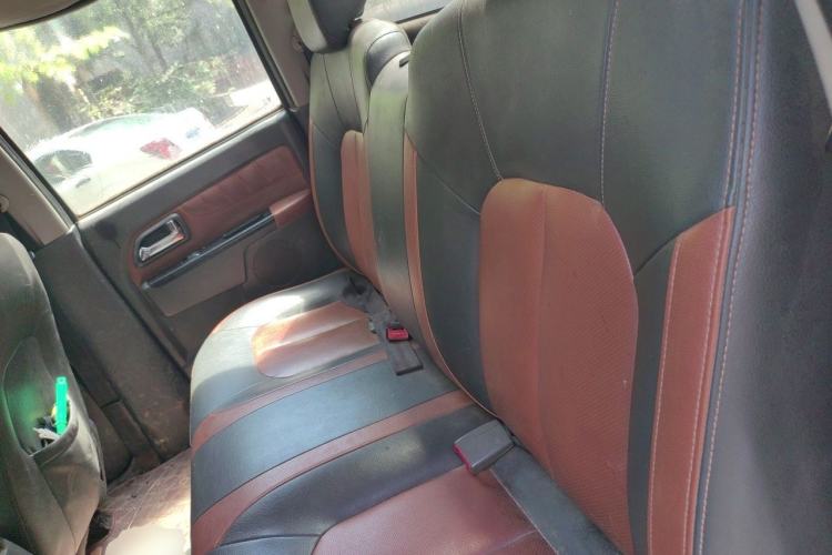 Used Great Wall Wingle 5 2015 2.0T Mine Edition Two-Wheel Drive Luxury Version Short Double Cab – 4D20B Left Rear Seat