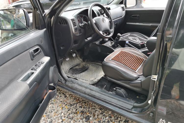 Used Great Wall Wingle 5 2016 2.8T Two-Wheel-Drive Entry-Level GW2.8TC Big Double-Cab GW2.8TC Driver Seat