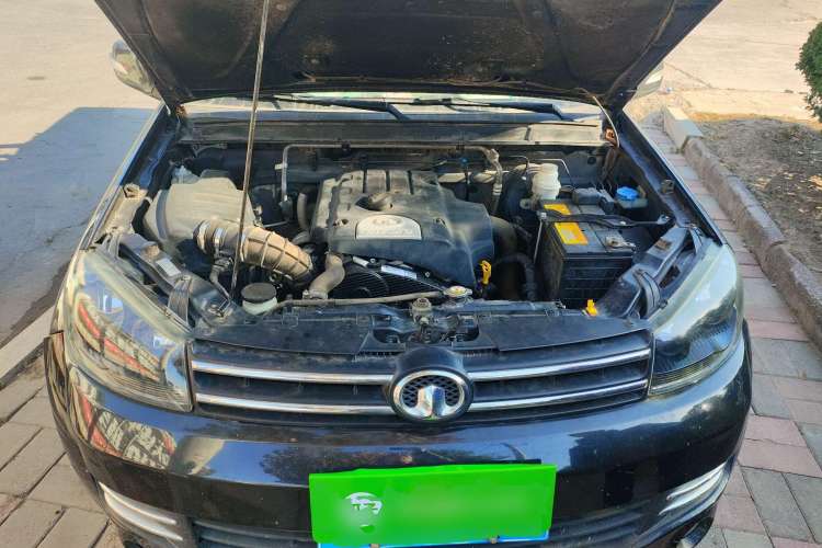 Used Great Wall Wingle 5 2016 2.0T Mine Edition Two-Wheel Drive Progressive Version Big Double Cab – 4D20B Engine Bay