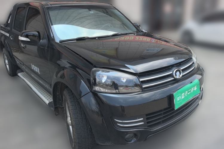 Used Great Wall Wingle 5 2016 2.8T Two-Wheel-Drive Entry-Level GW2.8TC Big Double-Cab GW2.8TC Front Right 45 Deg