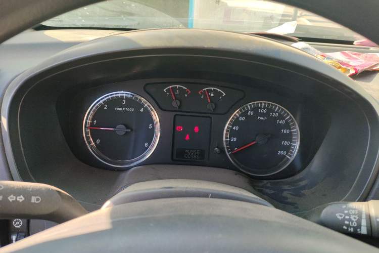 Used Great Wall Wingle 5 2016 2.0T Mine Edition Two-Wheel Drive Progressive Version Big Double Cab – 4D20B Instrument Cluster