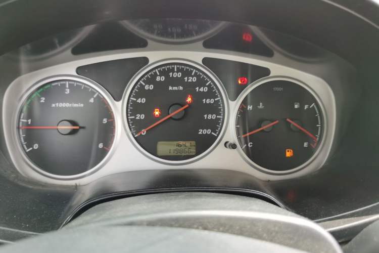 Used Great Wall Wingle 5 2016 2.8T Two-Wheel-Drive Entry-Level GW2.8TC Big Double-Cab GW2.8TC Instrument Cluster