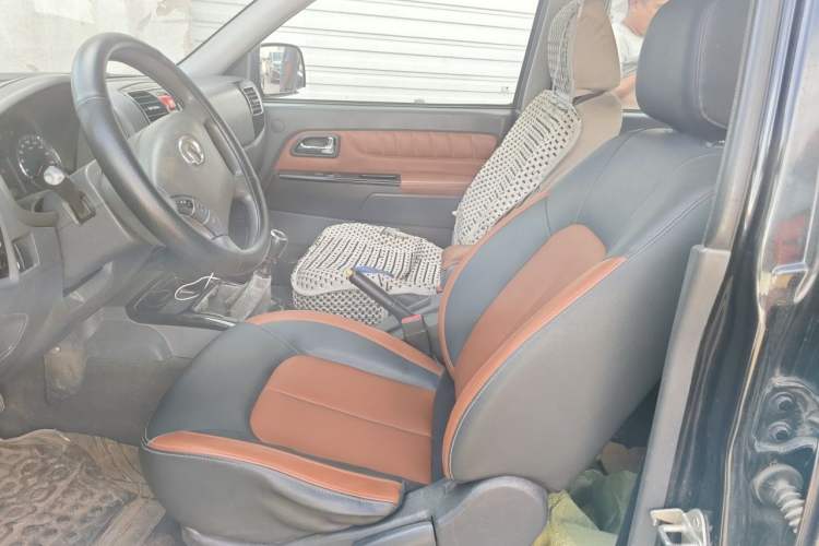 Used Great Wall Wingle 5 2016 2.0T Mine Edition Two-Wheel Drive Progressive Version Big Double Cab – 4D20B Left Front Seat