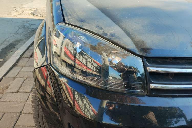 Used Great Wall Wingle 5 2016 2.0T Mine Edition Two-Wheel Drive Progressive Version Big Double Cab – 4D20B Right Front Headlight