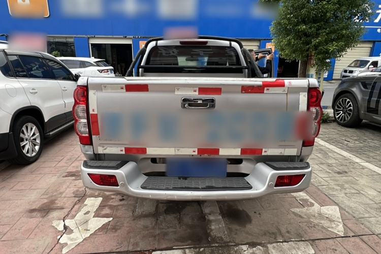 Used Great Wall Wingle 5 2016 2.0T Mine Edition Two-Wheel Drive Progressive Version Big Double Cab – 4D20B Exterior 5