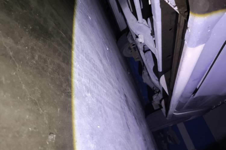Used Great Wall Wingle 5 2016 2.8T Two-Wheel Drive Entry-Level GW2.8TC Small Double-Cab GW2.8TC Chassis Front Left