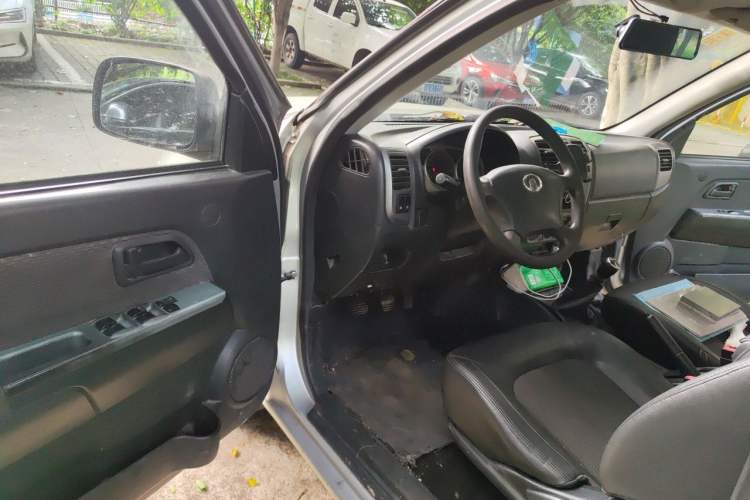 Used Great Wall Wingle 5 2016 2.8T Two-Wheel-Drive Entry-Level GW2.8TC Big Double-Cab GW2.8TC Driver Seat