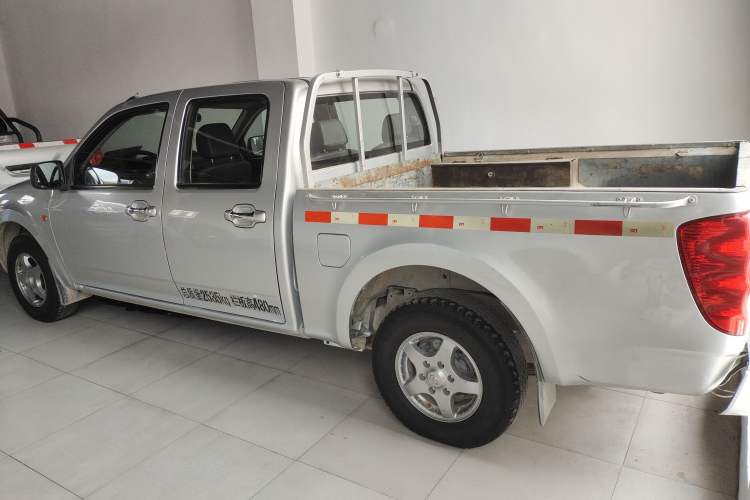 Used Great Wall Wingle 5 2016 2.8T Two-Wheel-Drive Entry-Level GW2.8TC Big Double-Cab GW2.8TC Exterior 5