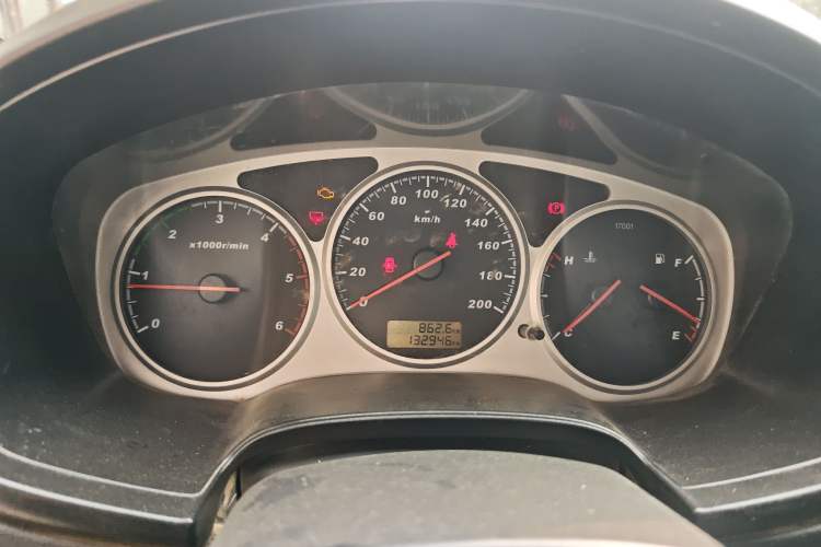 Used Great Wall Wingle 5 2016 2.8T Two-Wheel-Drive Entry-Level GW2.8TC Big Double-Cab GW2.8TC Instrument Cluster