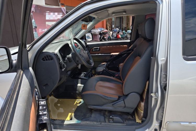 Used Great Wall Wingle 5 2016 2.0T Mine Edition Two-Wheel Drive Progressive Version Big Double Cab – 4D20B Left Front Seat