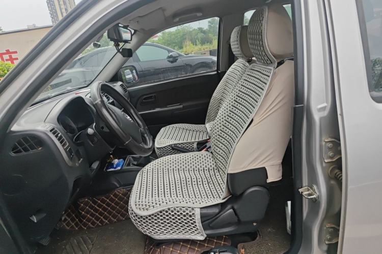 Used Great Wall Wingle 5 2016 2.8T Two-Wheel-Drive Entry-Level GW2.8TC Big Double-Cab GW2.8TC Left Front Seat